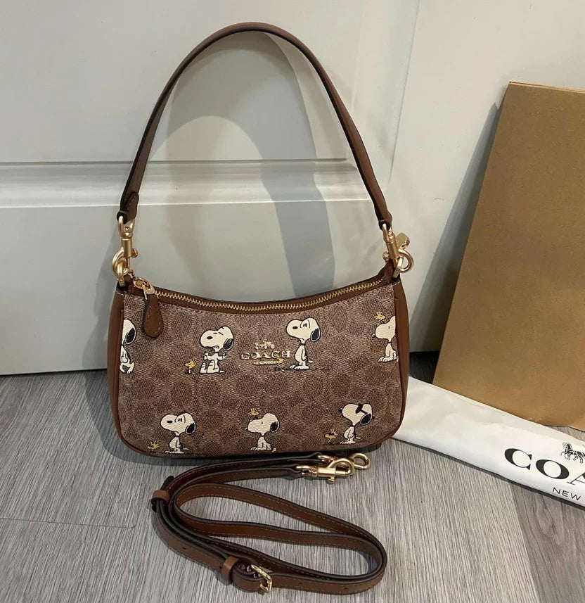 Coach x Peanuts Teri Shoulder Bag in Signature Canvas with Snoopy Print NWT (CBJ88)